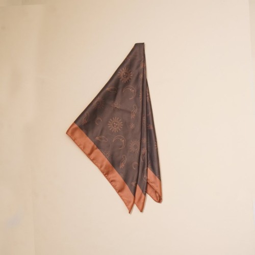 Kadın Fular 44 x 44 cm Özel Tasarım – Baskısız